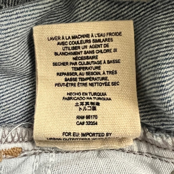 Free People We the Free Hallie Distressed Mini Denim Skirt in Blue Size 29 EUC - Picture 9 of 9
